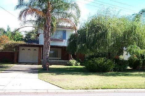 41 Parkside Dr, Thornlie, WA 6108