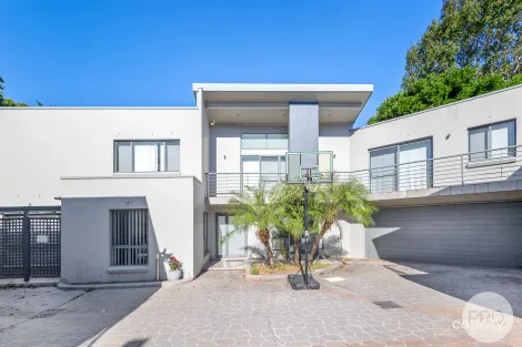 Property photo of 51A Government Road Shoal Bay NSW 2315
