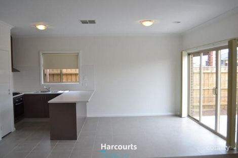 Property photo of 21 Chettam Street Epping VIC 3076
