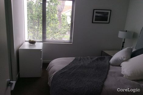 Property photo of 3/153 Beach Street Port Melbourne VIC 3207