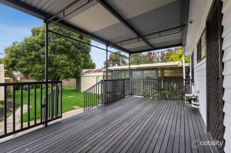 Property photo of 6 Olympic Parade Kangaroo Flat VIC 3555