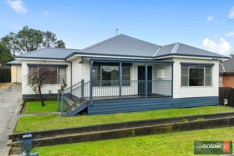 22 Durham Rd, Newborough, VIC 3825