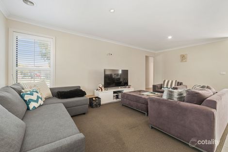 Property photo of 1 Beldale Court Sandhurst VIC 3977
