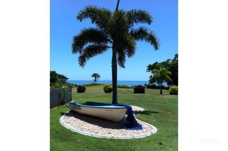 2 Watt St, Seaforth, QLD 4741