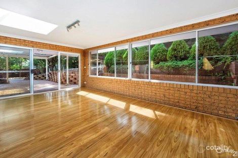 Property photo of 1 West Close Illawong NSW 2234