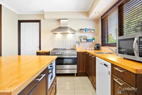 Property photo of 8 Lorimer Street Melton VIC 3337