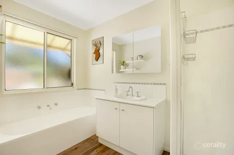 Property photo of 5 The Bower Metung VIC 3904