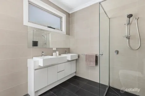 Property photo of 1A Weeroona Road Murrumbeena VIC 3163