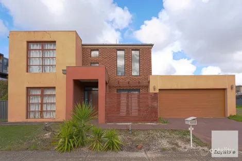 12 Bill Carn Ave, Cairnlea, VIC 3023