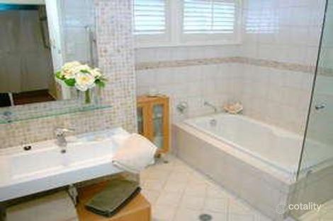 Property photo of 20 Currong Street Kenmore QLD 4069