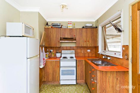 Property photo of 28 Whittle Avenue Milperra NSW 2214