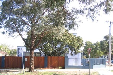 6 Cromwell St, Burwood, VIC 3125