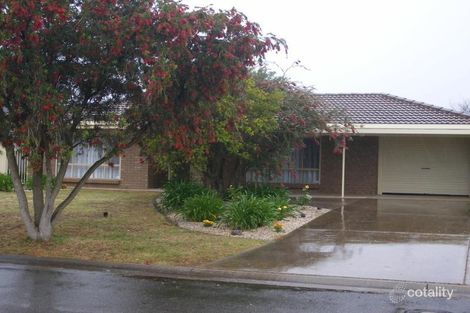 Property photo of 18 Hendrix Crescent Woodcroft SA 5162