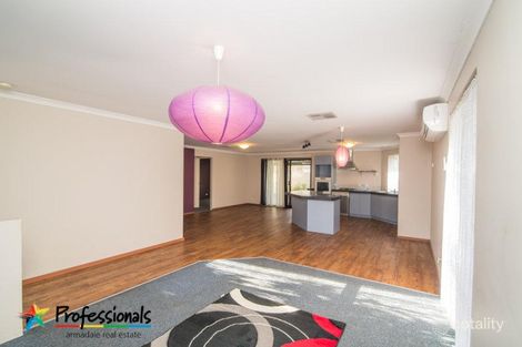 Property photo of 4 Weero Close Kenwick WA 6107
