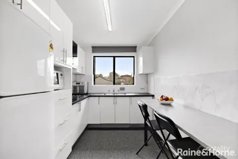 Property photo of 6/18 Yarrow Street Queanbeyan East NSW 2620