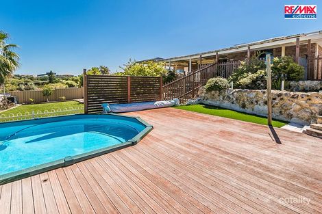 Property photo of 8 Isdell Place Heathridge WA 6027