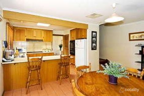 Property photo of 14 Allumba Drive St Helena VIC 3088