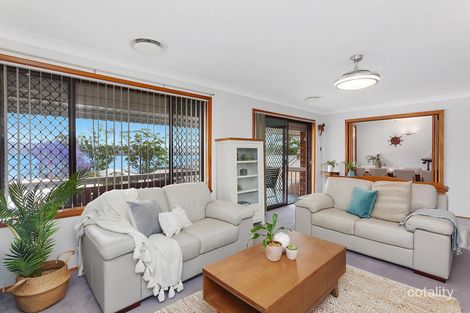 Property photo of 3 Greenslope Drive Green Point NSW 2251