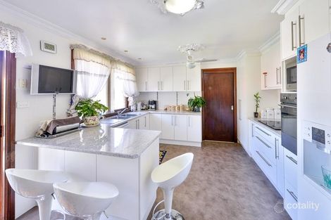 Property photo of 1 Epping Forest Drive Eschol Park NSW 2558