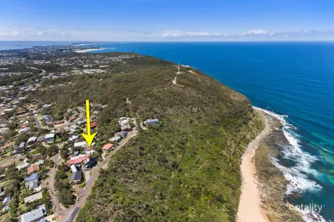 Property photo of 8 Yumbool Close Forresters Beach NSW 2260