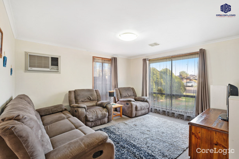 Property photo of 8 Smoult Drive Kurunjang VIC 3337