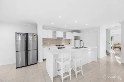 Property photo of 2 Sanananda Road Holsworthy NSW 2173