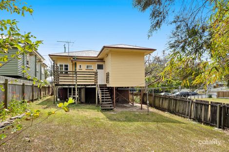 25 Mclean Pde, Ashgrove, QLD 4060