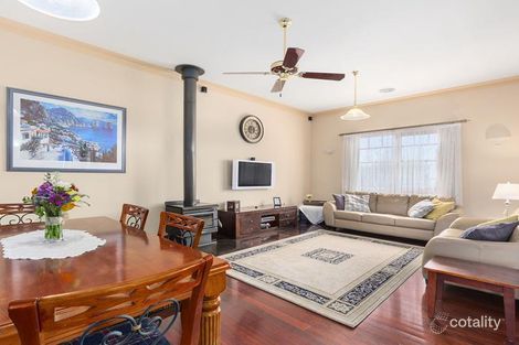 Property photo of 13 Balmain Drive Berwick VIC 3806