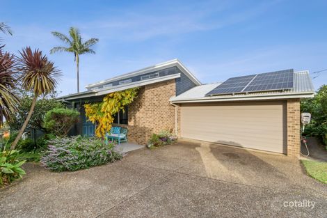 Property photo of 7 Calga Crescent Catalina NSW 2536