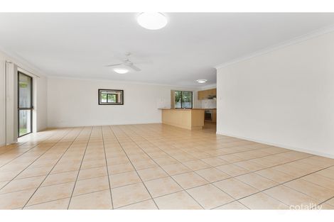 Property photo of 8 Windermere Way Sippy Downs QLD 4556