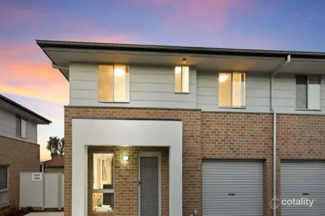 Property photo of 1/45 Canberra Street Oxley Park NSW 2760