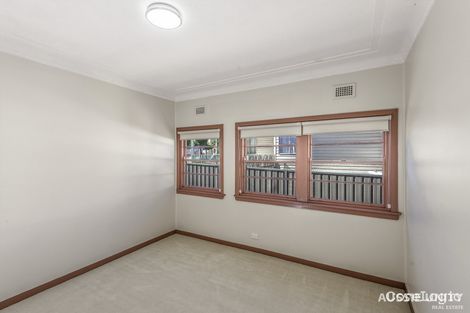 Property photo of 10 Collins Street Pendle Hill NSW 2145