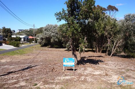 8 White Cres, Loch Sport, VIC 3851