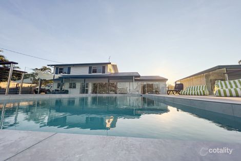 10 Kennedy Esp, South Mission Beach, QLD 4852