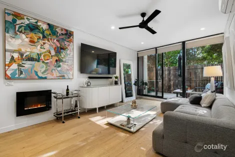 212/320 Plummer St, Port Melbourne, VIC 3207