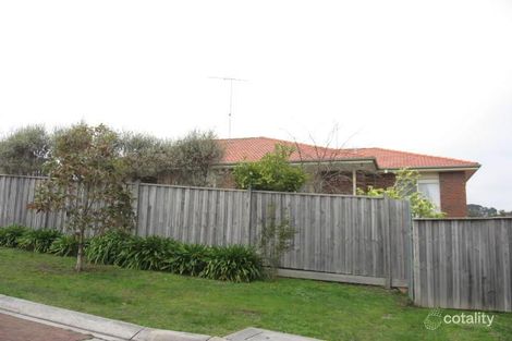 Property photo of 4 Matheson Court Berwick VIC 3806