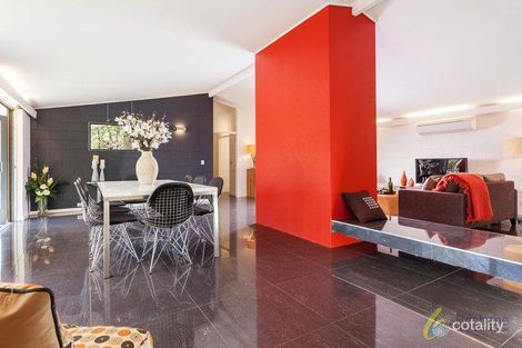 Property photo of 8 Greentrees Avenue Kenmore Hills QLD 4069
