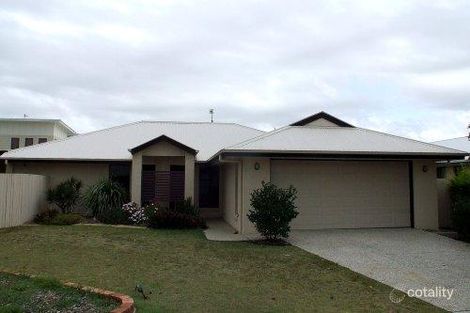 Property photo of 32 Satinash Place Mudjimba QLD 4564