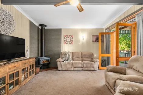 Property photo of 31 Albert Road Mount Barker SA 5251