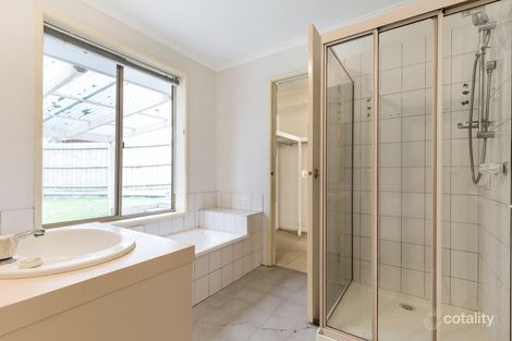 Property photo of 9 Towt Court Rowville VIC 3178