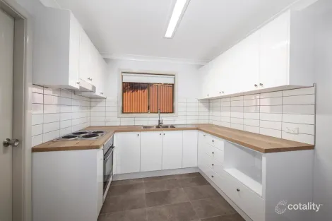 Property photo of 7 Court Place Menai NSW 2234