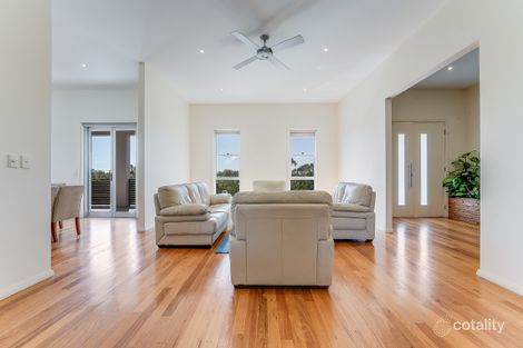 Property photo of 11 Yewens Circuit Grasmere NSW 2570