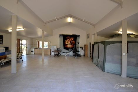 25 Whistler Cl, Moore Park Beach, QLD 4670