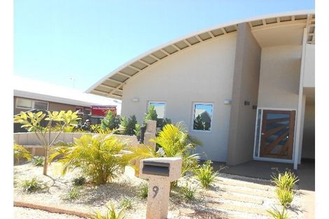 Property photo of 9 Ganbarr Street Baynton WA 6714