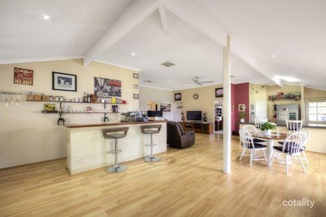 Property photo of 42 Askrigg Road Gidgegannup WA 6083