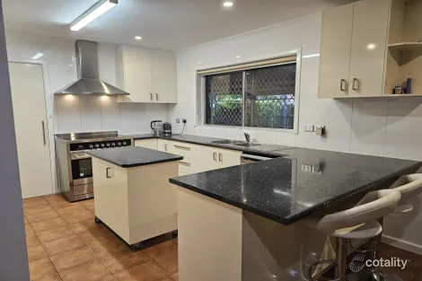 Property photo of 1 Viveash Way Bulgarra WA 6714