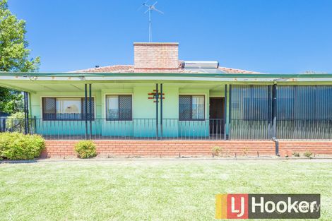 17 Coombes St, Collie, WA 6225