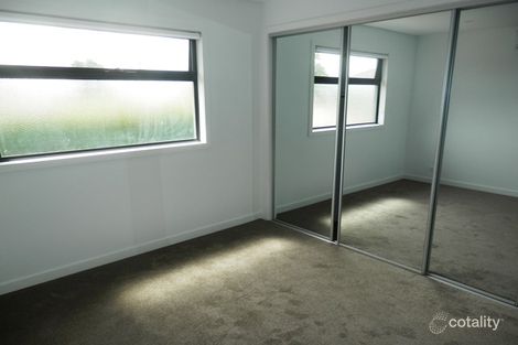 Property photo of 4/120 Roberts Street Essendon VIC 3040