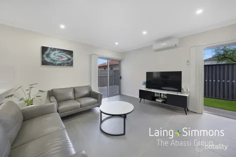Property photo of 3/74-76 Irwin Street Werrington NSW 2747