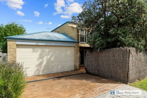 2/14-16 Osbourne Ave, Cowes, VIC 3922